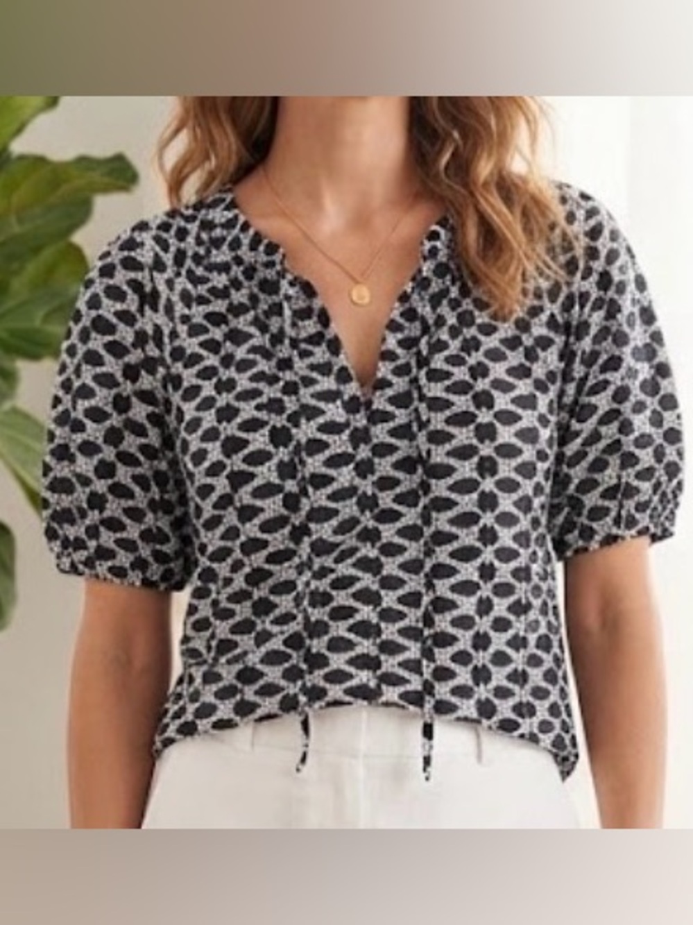 LOFT Black White Geo Print Short Sleeve Tie Neck Blouse Top XS